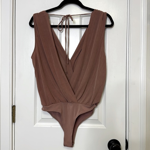 BCBGeneration Brown Bodysuit - Picture 5 of 5